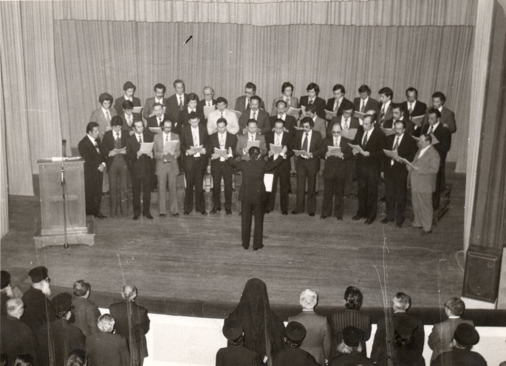 1975-dimotiko-theatro-patra-1